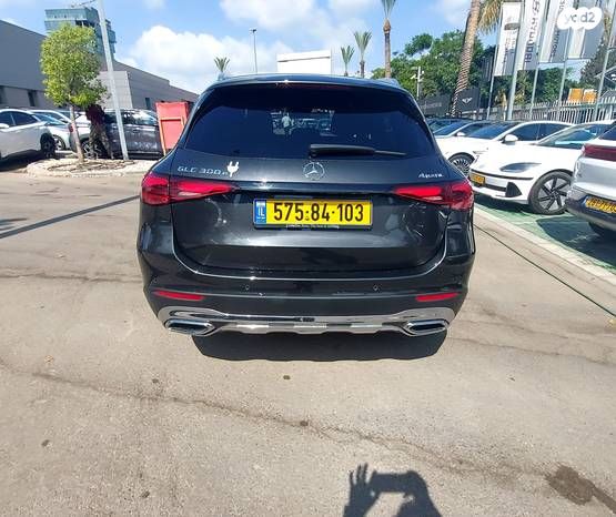 מרצדס-בנץ GLC