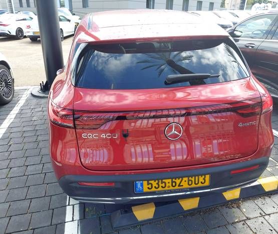 מרצדס-בנץ EQC