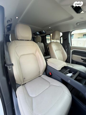 לנד רובר דיפנדר