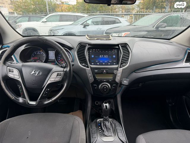 יונדאי סנטה פה