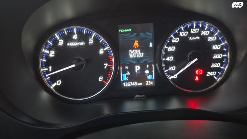 מודעת רכב מיצובישי אאוטלנדר