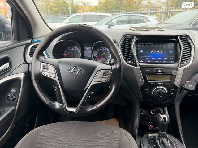 יונדאי סנטה פה