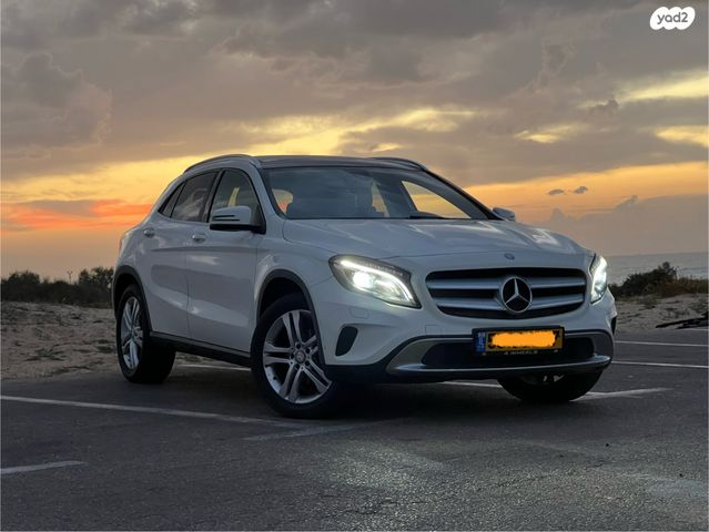 מרצדס-בנץ GLA