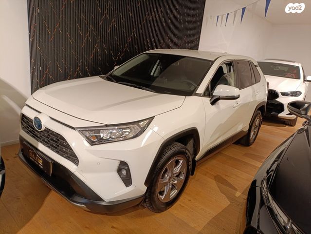 מודעת רכב טויוטה RAV4