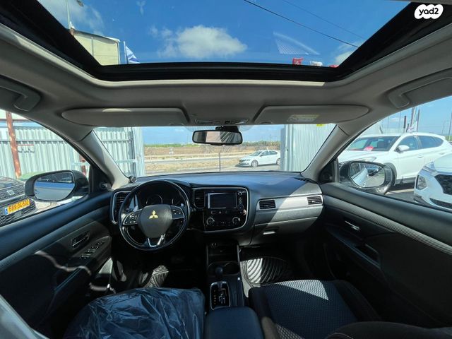 מודעת רכב מיצובישי אאוטלנדר 2