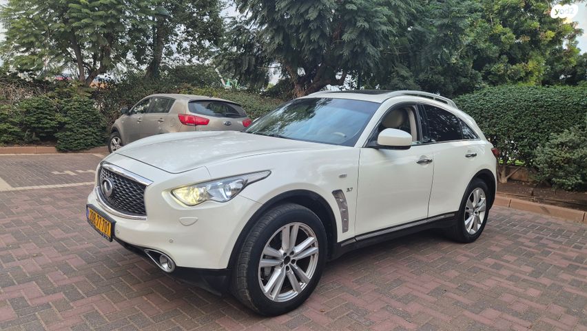 מודעת רכב אינפיניטי QX70