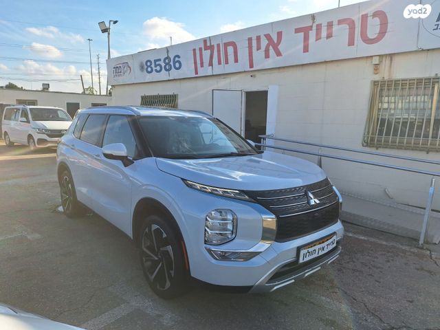 מיצובישי אאוטלנדר