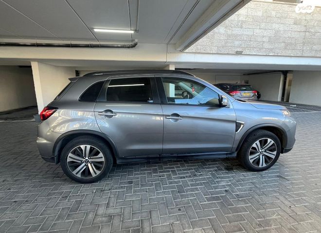 מיצובישי ASX