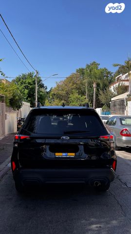 סובארו פורסטר