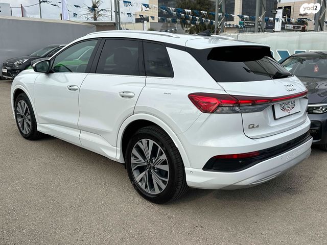 אאודי Q4 e-tron