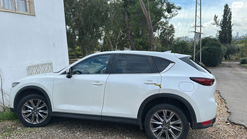מודעת רכב מאזדה CX-5