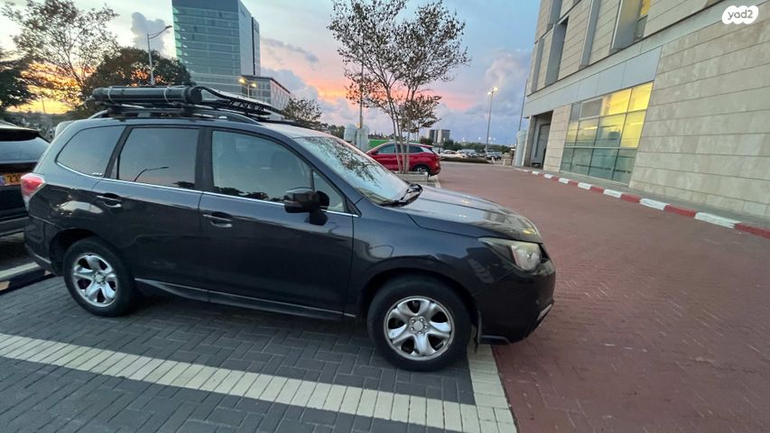 סובארו פורסטר