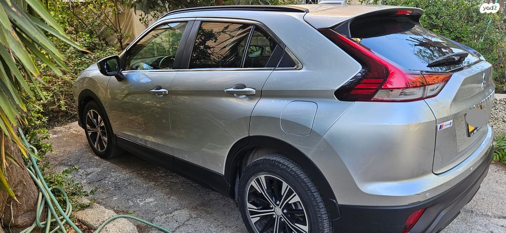 מודעת רכב מיצובישי אקליפס קרוס