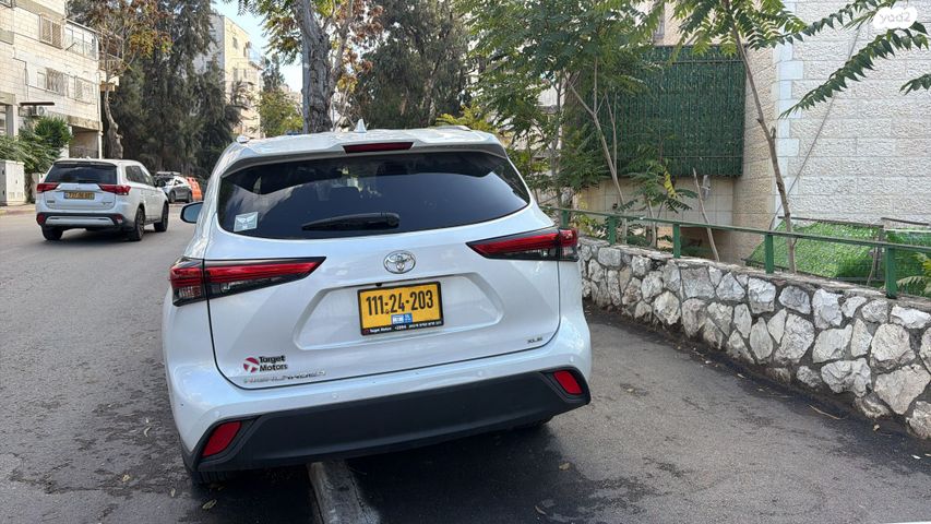 טויוטה היילנדר