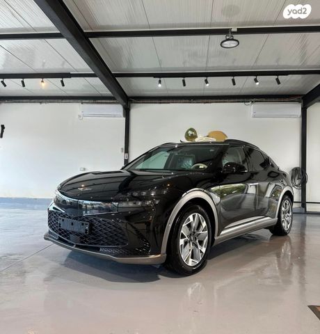 מודעת רכב ג'נסיס GV60