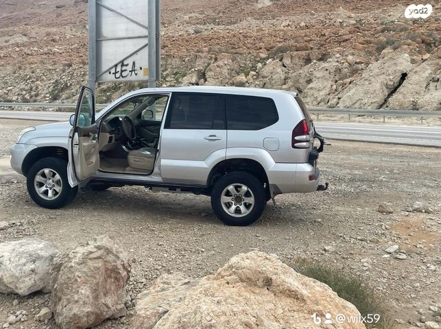 מודעת רכב טויוטה לנד קרוזר