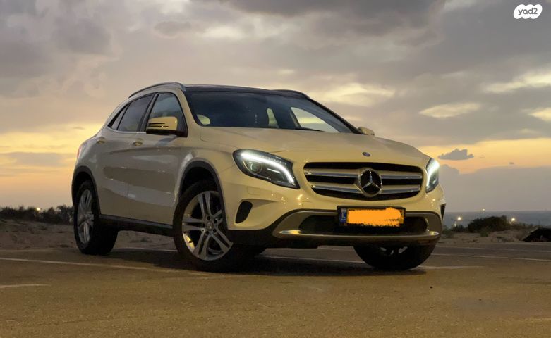 מודעת רכב מרצדס-בנץ GLA