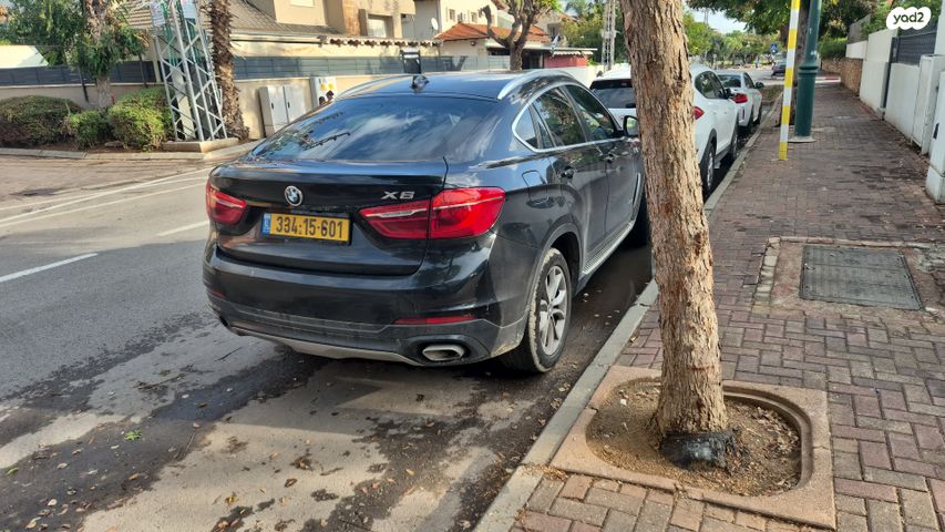 ב מ וו X6