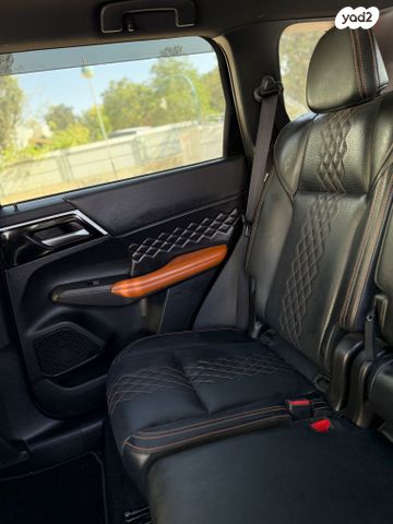 מיצובישי אאוטלנדר