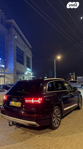 אאודי Q7