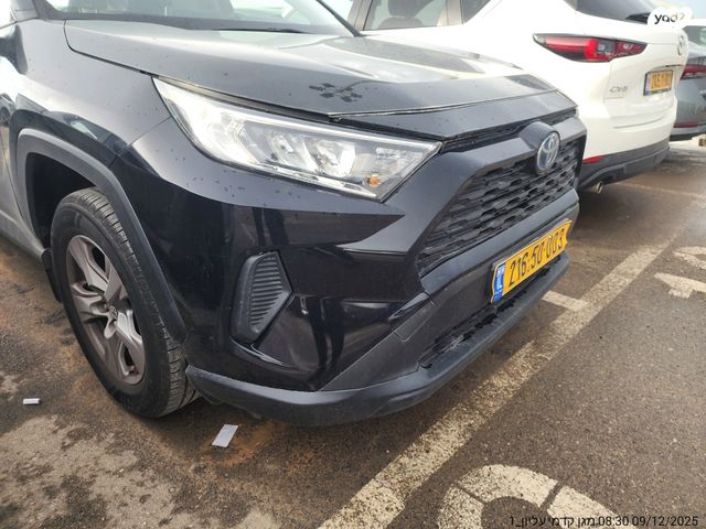 טויוטה RAV4