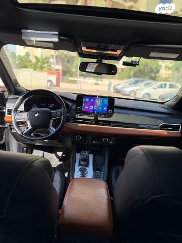 מיצובישי אאוטלנדר