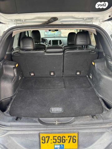 ג'יפ צ'ירוקי