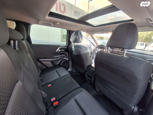 מיצובישי אאוטלנדר