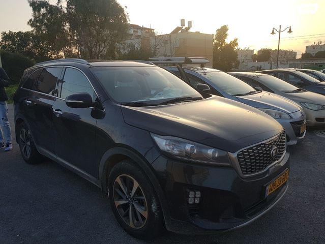 מודעת רכב קיה סורנטו