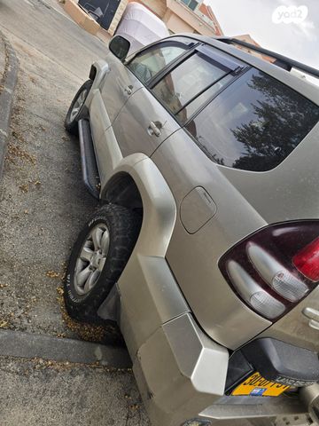 טויוטה לנד קרוזר