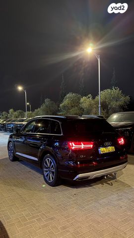 אאודי Q7