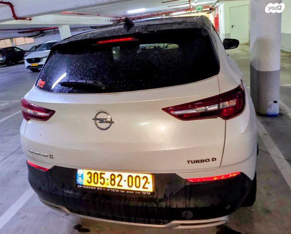 מודעת רכב אופל גרנדלנד