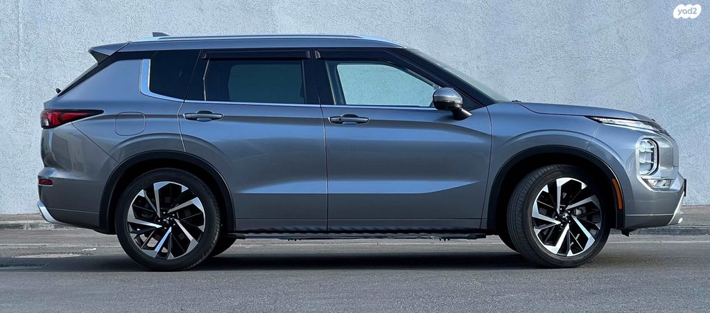 מיצובישי אאוטלנדר