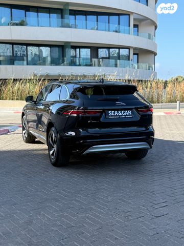 יגואר F-Pace