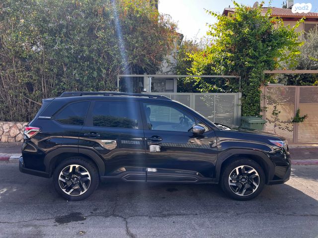 סובארו פורסטר