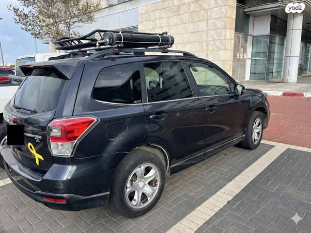 סובארו פורסטר