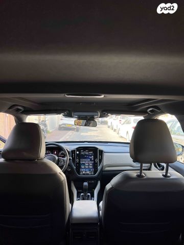 סובארו פורסטר