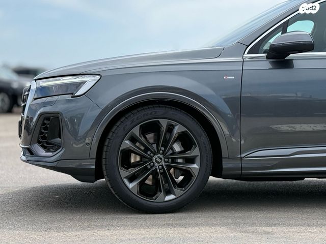 אאודי Q7