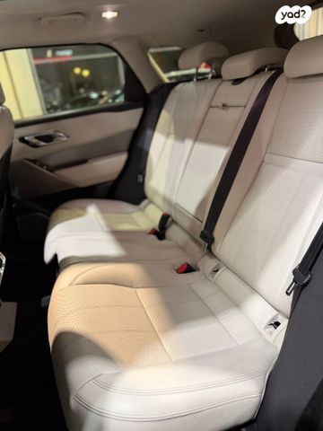 לנד רובר ריינג' רובר ולאר