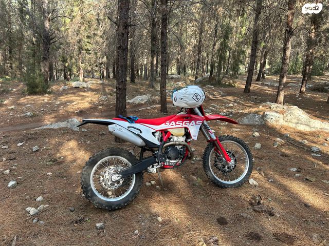 מודעת רכב גאס-גאס EC300F