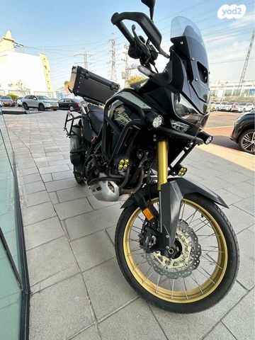 מודעת רכב הונדה אפריקה טווין CRF1100L