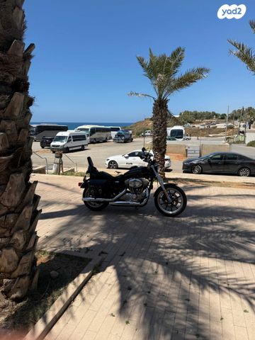 הרלי דיווידסון סופרלואו 883