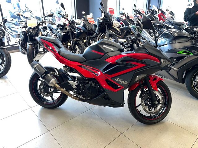 קאוואסאקי נינג'ה 500