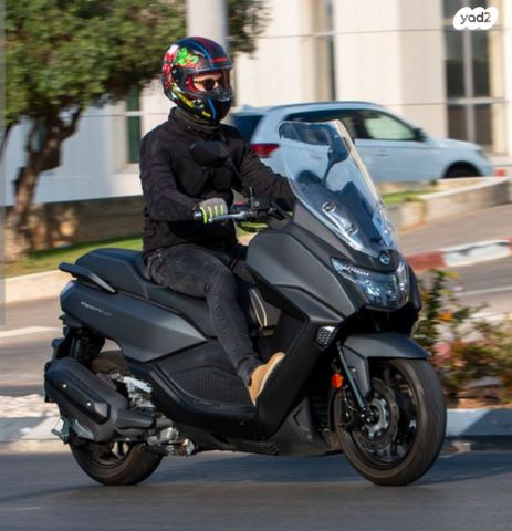 סאן יאנג מקסים 400