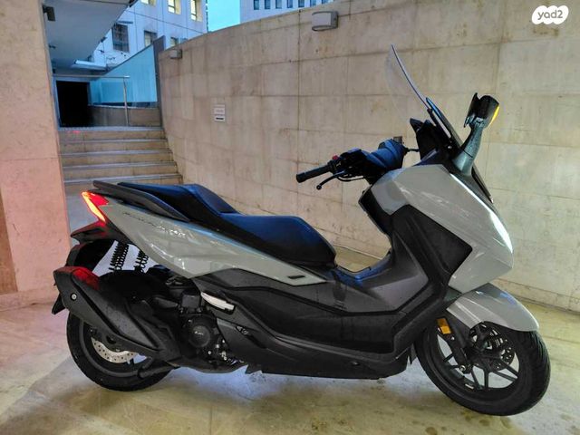 מודעת רכב הונדה פורזה 350