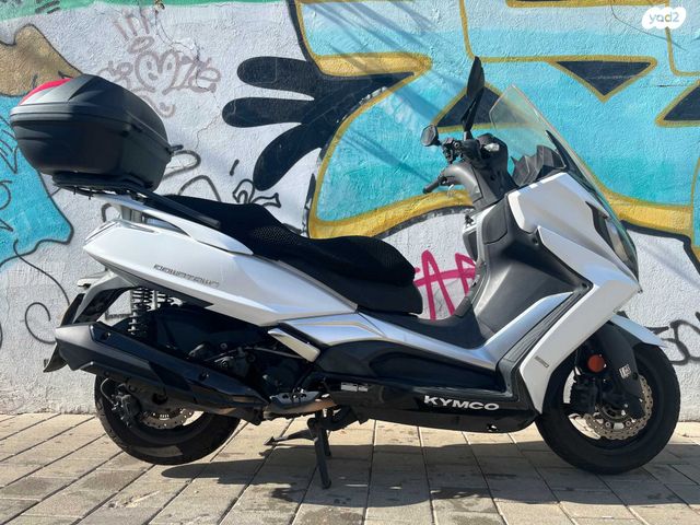 מודעת רכב קימקו דאון-טאון 350