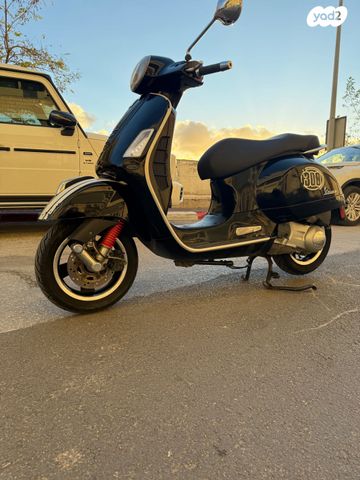 פיאג'ו וספה GTS300 סופר