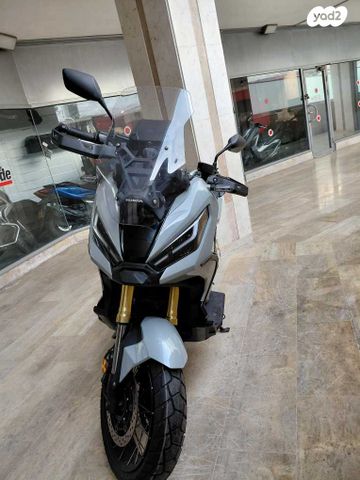הונדה X-ADV750