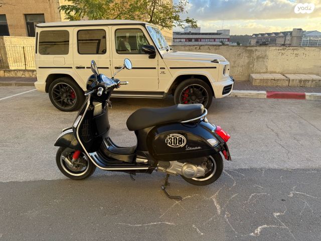 פיאג'ו וספה GTS300 סופר