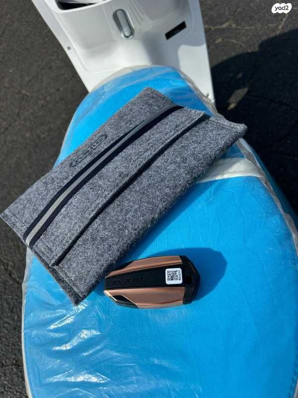 פיאג'ו וספה ET4 125